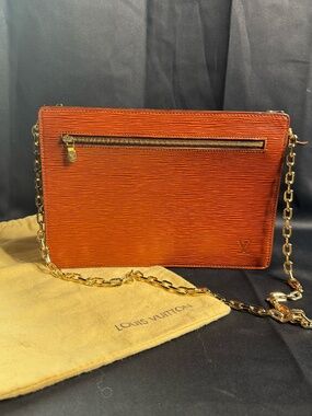 Authentic Louis Vuitton Epi Leather Enghien Crossbody Bag